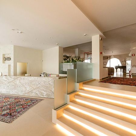 Hotel Degli Aranci Вьесте Экстерьер фото