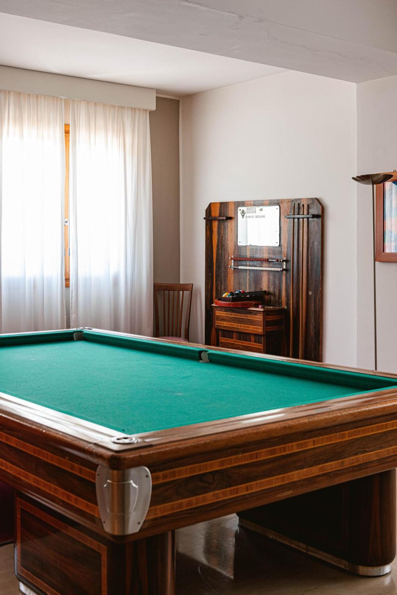 Hotel Degli Aranci Вьесте Экстерьер фото