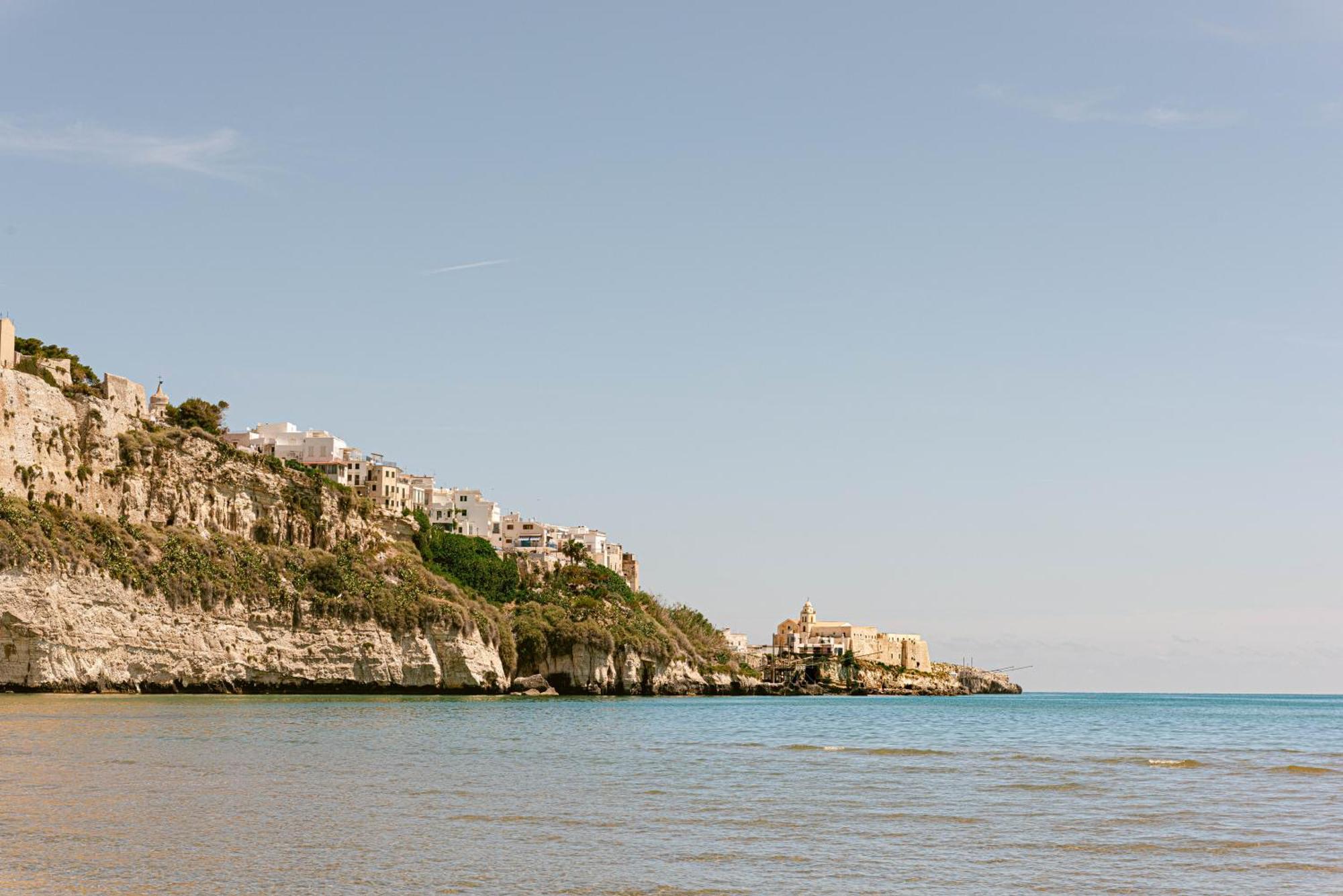 Hotel Degli Aranci Вьесте Экстерьер фото